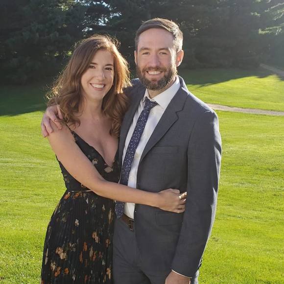 Meet your Posher, Liz - Picture 1 of 1